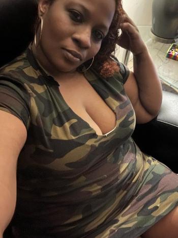 Crystal, 29  female escort, Ocala