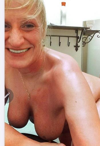 Betterthanlast, 43  female escort, Ocala